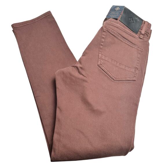 Roark | Men | HWY 133 Maroon Slim Fit Tapered Broken Twill Jeans | Size 28 - Picture 12 of 13
